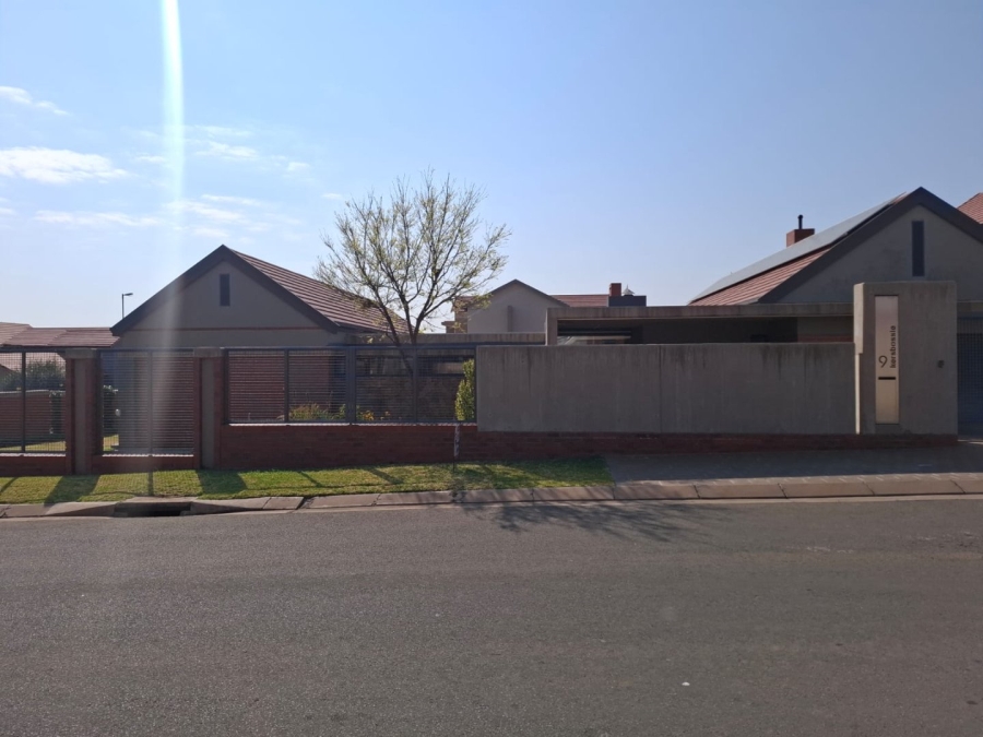 3 Bedroom Property for Sale in Wild Olive Estate Free State